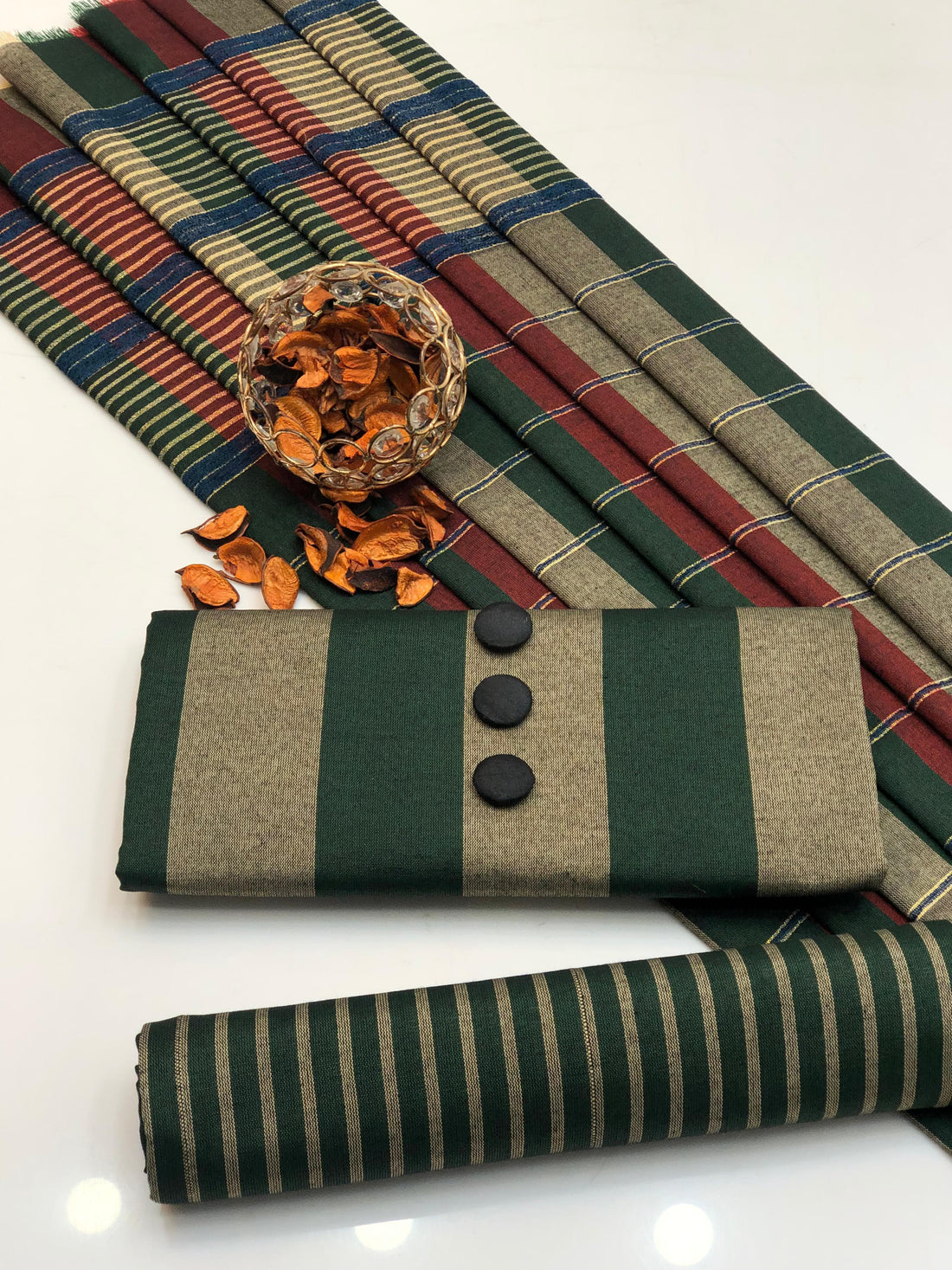 Most Demanding Evergreen Article Multi (Green+Scene)