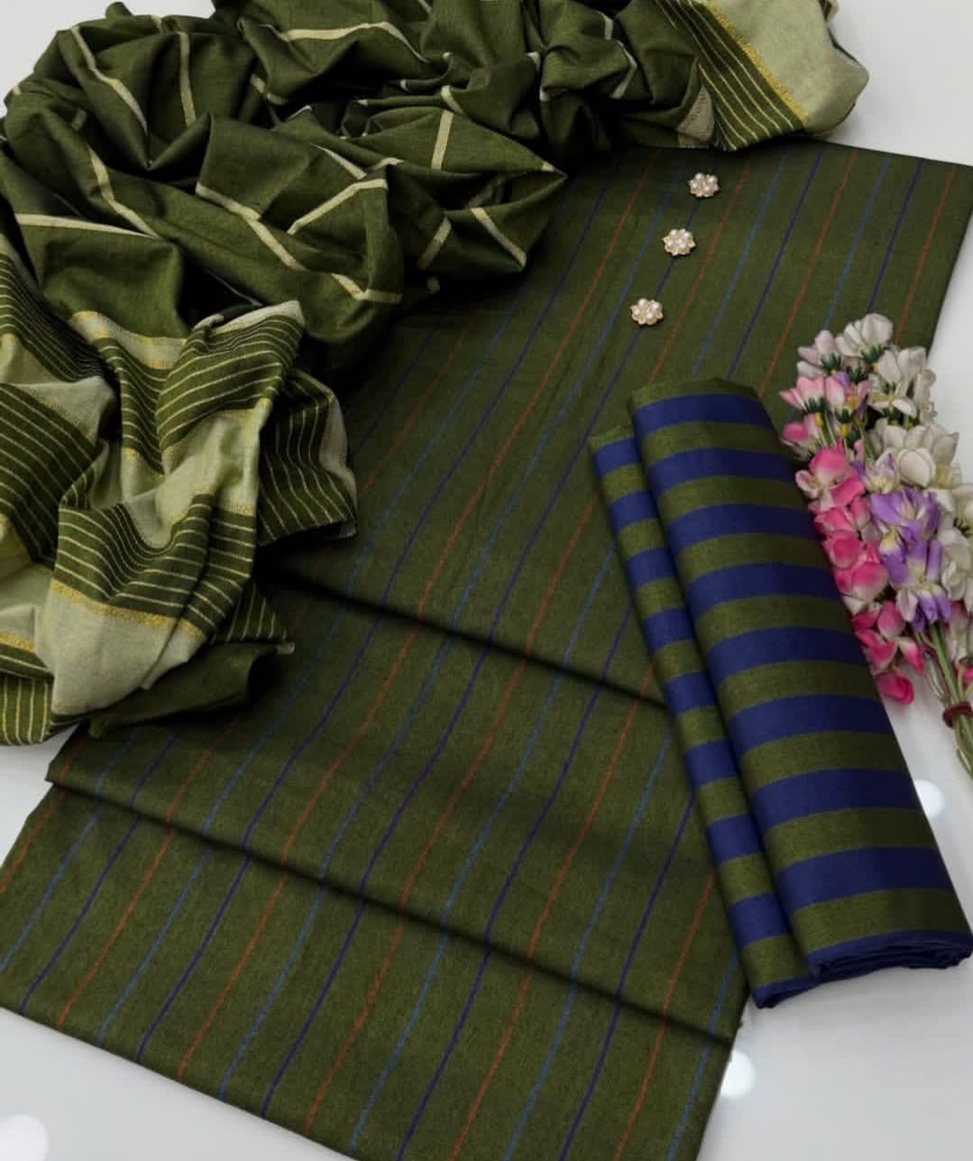 Most Demanding Evergreen Article (Mehndi+Scene Border)